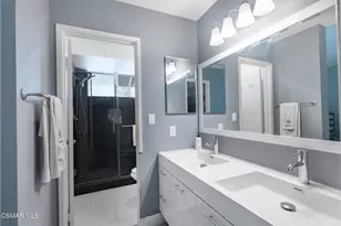 21901 Burbank Blvd, Woodland Hills, CA 91367 - Photo 21