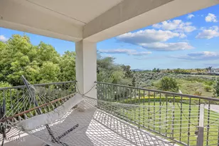 7379 Zaharias Ct, Moorpark, CA 93021 - Photo 47
