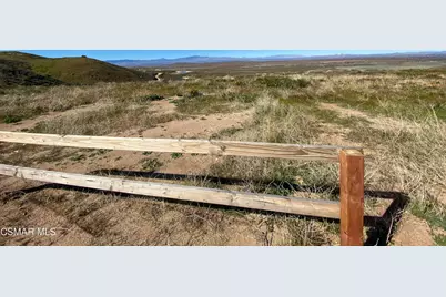 44132 Munz Ranch Road, Lake Hughes, CA 93532 - Photo 17