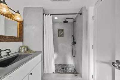 2375 Laguna Circle Drive, Agoura Hills, CA 91301 - Photo 25