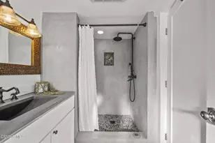 2375 Laguna Cir Dr, Agoura Hills, CA 91301 - Photo 25