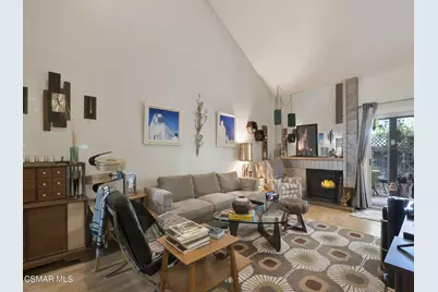 24829 Apple Street #E, Newhall, CA 91321 - Photo 5