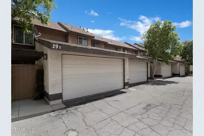 24829 Apple Street #E, Newhall, CA 91321 - Photo 3