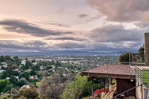 3681 Alomar Dr, Sherman Oaks, CA 91423 - Photo 43