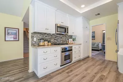 320 Hickory Grove Drive, Newbury Park, CA 91320 - Photo 23