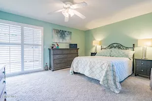 320 Hickory Grove Dr, Newbury Park, CA 91320 - Photo 37
