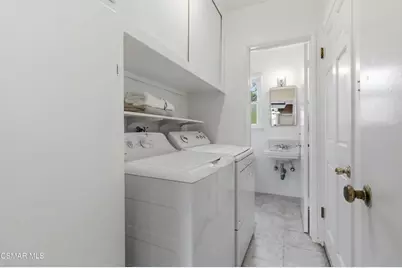 21331 Dumetz Road, Woodland Hills, CA 91364 - Photo 25