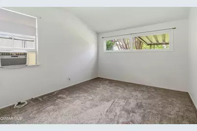 21331 Dumetz Road, Woodland Hills, CA 91364 - Photo 33