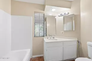 802 Congressional Rd, Simi Valley, CA 93065 - Photo 27