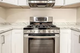 1752 E Avenida De Las Flores, Thousand Oaks, CA 91362 - Photo 29