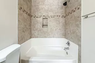 1752 E Avenida De Las Flores, Thousand Oaks, CA 91362 - Photo 39