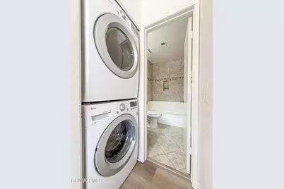 1752 E Avenida De Las Flores, Thousand Oaks, CA 91362 - Photo 37