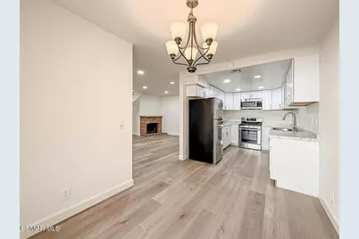 1752 E Avenida De Las Flores, Thousand Oaks, CA 91362 - Photo 23