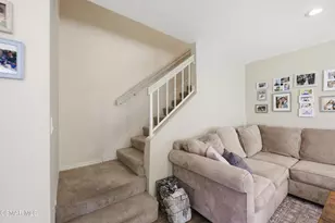 830 Devon Ct, Simi Valley, CA 93065 - Photo 17