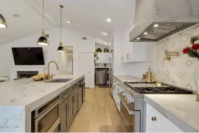 152 Via Rosal, Camarillo, CA 93012 - Photo 3