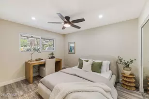 1137 Bright Glen Cir, Westlake Village, CA 91361 - Photo 13