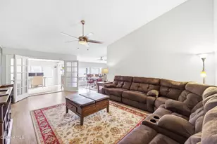 41055 Village 41, Camarillo, CA 93012 - Photo 15