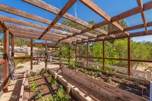 6007 Colodny Dr, Agoura Hills, CA 91301 - Photo 53