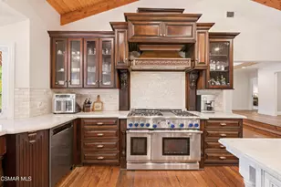 6007 Colodny Dr, Agoura Hills, CA 91301 - Photo 15