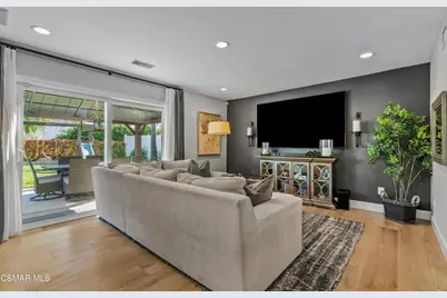 584 Fresh Meadows Road, Simi Valley, CA 93065 - Photo 13