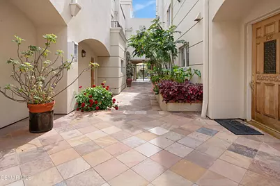 1217 Yale Street #103, Santa Monica, CA 90404 - Photo 3