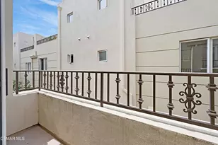 1217 Yale St, Santa Monica, CA 90404 - Photo 27