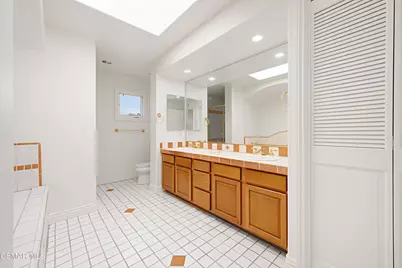 1217 Yale Street #103, Santa Monica, CA 90404 - Photo 37