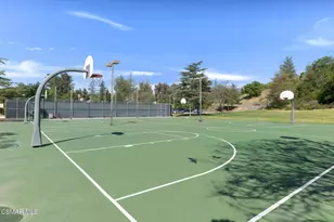 6140 Deerhill Rd, Oak Park, CA 91377 - Photo 71