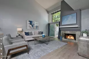 4647 Club View Dr, Westlake Village, CA 91362 - Photo 9