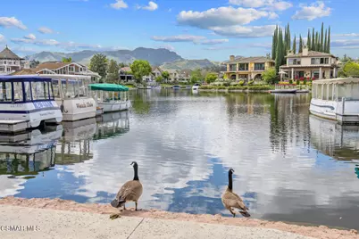 1300 Lakewood Court, Westlake Village, CA 91361 - Photo 23