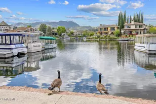 1300 Lakewood Ct, Westlake Village, CA 91361 - Photo 23