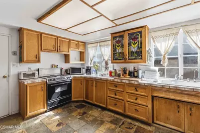 5506 Aurelia Street, Simi Valley, CA 93063 - Photo 11