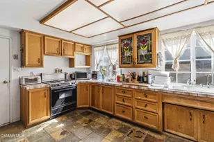 5506 Aurelia St, Simi Valley, CA 93063 - Photo 11