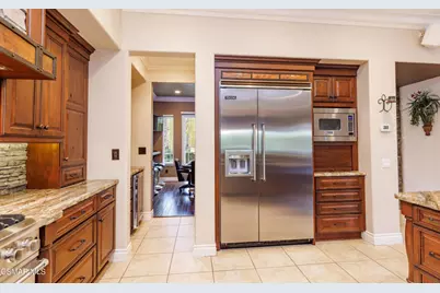 3261 Indian Creek Place, Simi Valley, CA 93063 - Photo 17