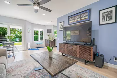 12418 Sunnyglen Drive, Moorpark, CA 93021 - Photo 19