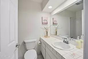 1141 Landsburn Cir, Westlake Village, CA 91361 - Photo 17