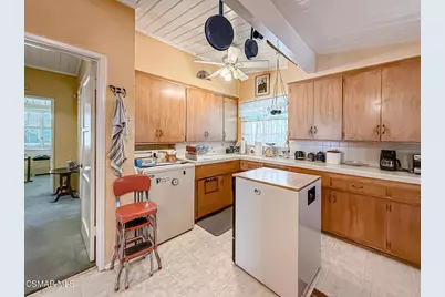 7847 Ranchito Avenue, Panorama City, CA 91402 - Photo 13