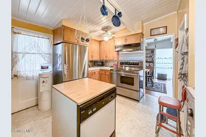 7847 Ranchito Avenue, Panorama City, CA 91402 - Photo 11