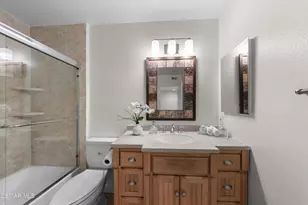 619 Kendale Ln, Thousand Oaks, CA 91360 - Photo 31