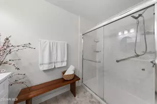 619 Kendale Ln, Thousand Oaks, CA 91360 - Photo 11