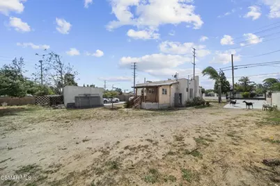 9667 Linden Avenue, Bloomington, CA 92316 - Photo 27