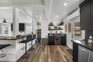 9667 Linden Ave, Bloomington, CA 92316 - Photo 13