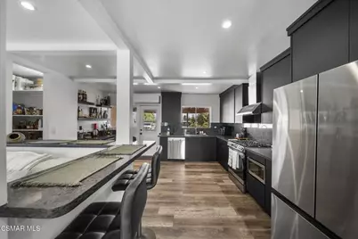 9667 Linden Avenue, Bloomington, CA 92316 - Photo 11