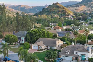 29930 Eastvale Ct, Agoura Hills, CA 91301 - Photo 27