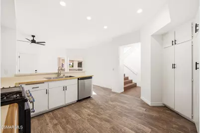 4898 Elderberry Avenue, Moorpark, CA 93021 - Photo 27