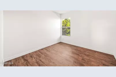 4898 Elderberry Avenue, Moorpark, CA 93021 - Photo 13