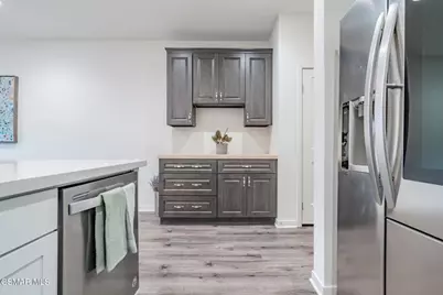 101 Red Brick Drive #5, Simi Valley, CA 93065 - Photo 17