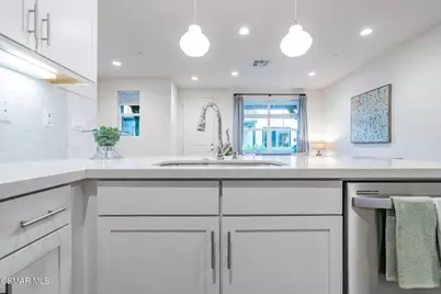 101 Red Brick Drive #5, Simi Valley, CA 93065 - Photo 19