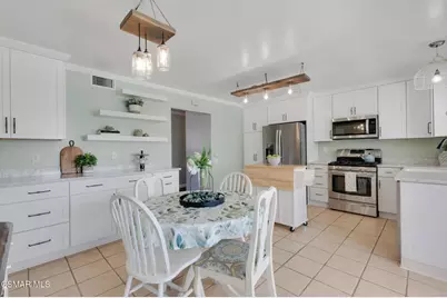 1812 Sandal Wood Place, Thousand Oaks, CA 91362 - Photo 9