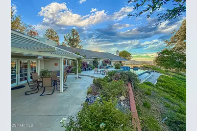 24525 Desert Avenue, Newhall, CA 91321 - Photo 25